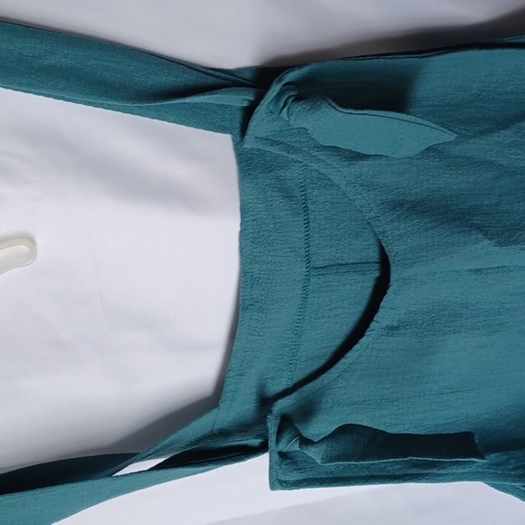 Emery Rose Green Jumper Overall Shorts Size Large - Picture 2 of 6